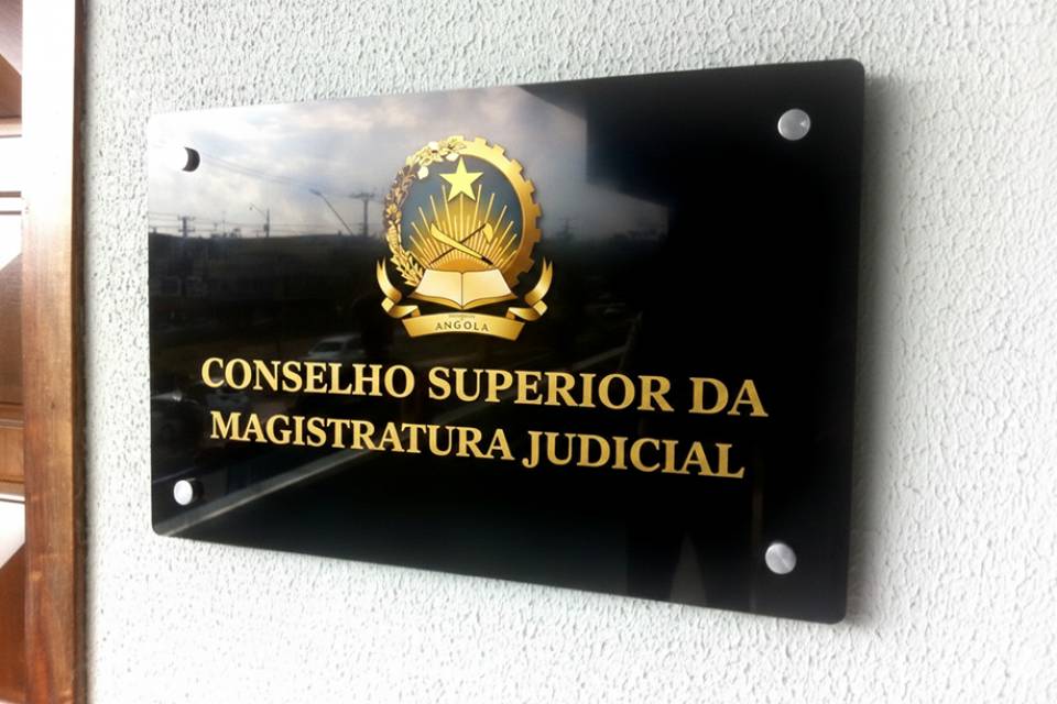 CSMJ aperta cerco aos magistrados e aplica sanções disciplinares a dois juízes
